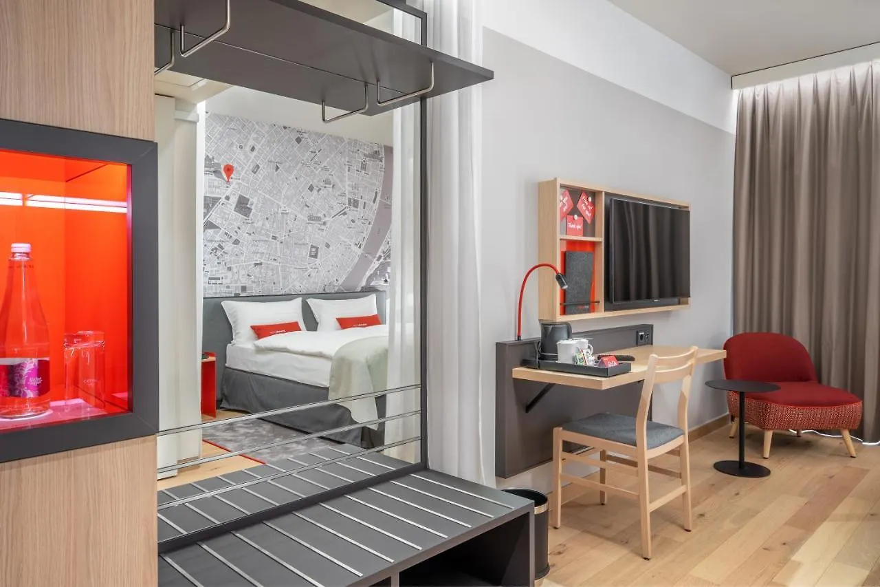 Intercityhotel Budapest 4*,  Ungern
