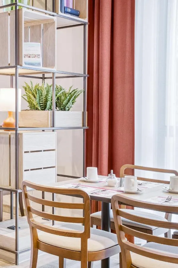Hotel IntercityHotel Budapest