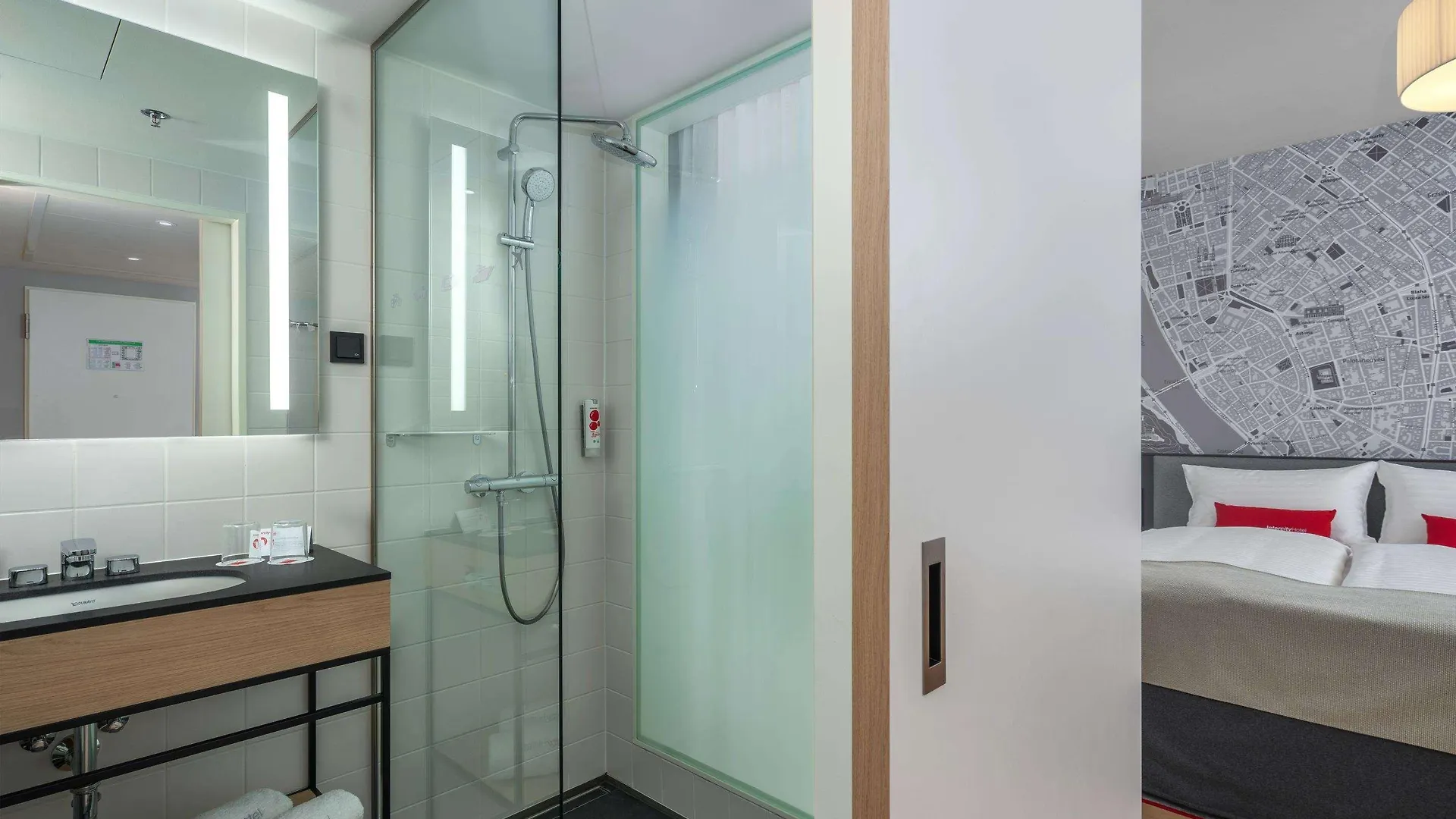 **** Hotel IntercityHotel Budapest Ungarn