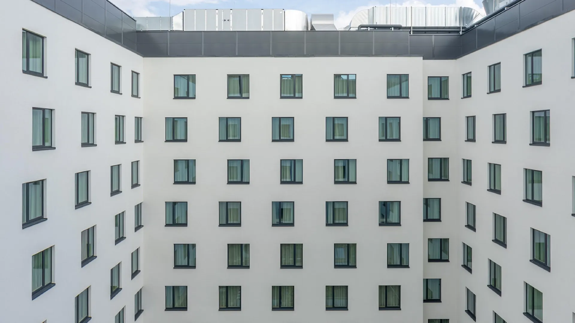 IntercityHotel Budapest 4*,