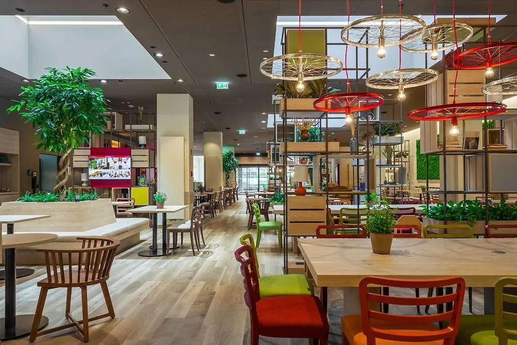 IntercityHotel Budapest Hotel