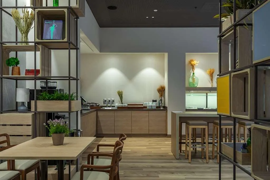 **** Hotel IntercityHotel Budapest Ungarn